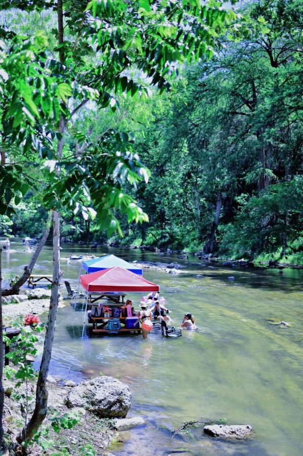 Son'S Guadalupe Glamping Tents - Adorable Riverside Glamping Tents Perfect A Family Getaway! New Braunfels Bagian luar foto