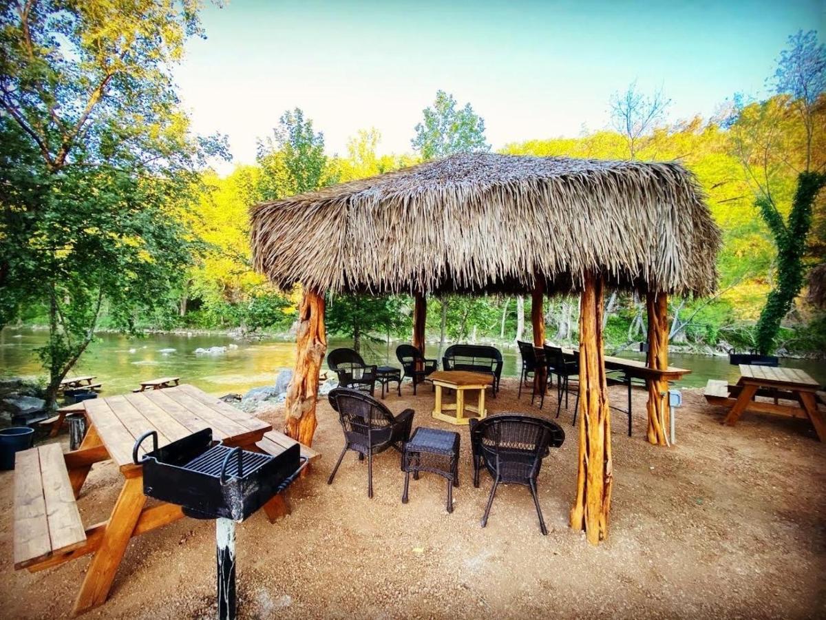 Son'S Guadalupe Glamping Tents - Adorable Riverside Glamping Tents Perfect A Family Getaway! New Braunfels Bagian luar foto